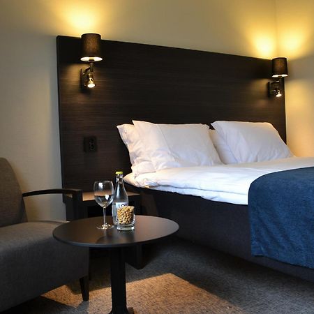 Best Western Hotel Scheele Köping Esterno foto