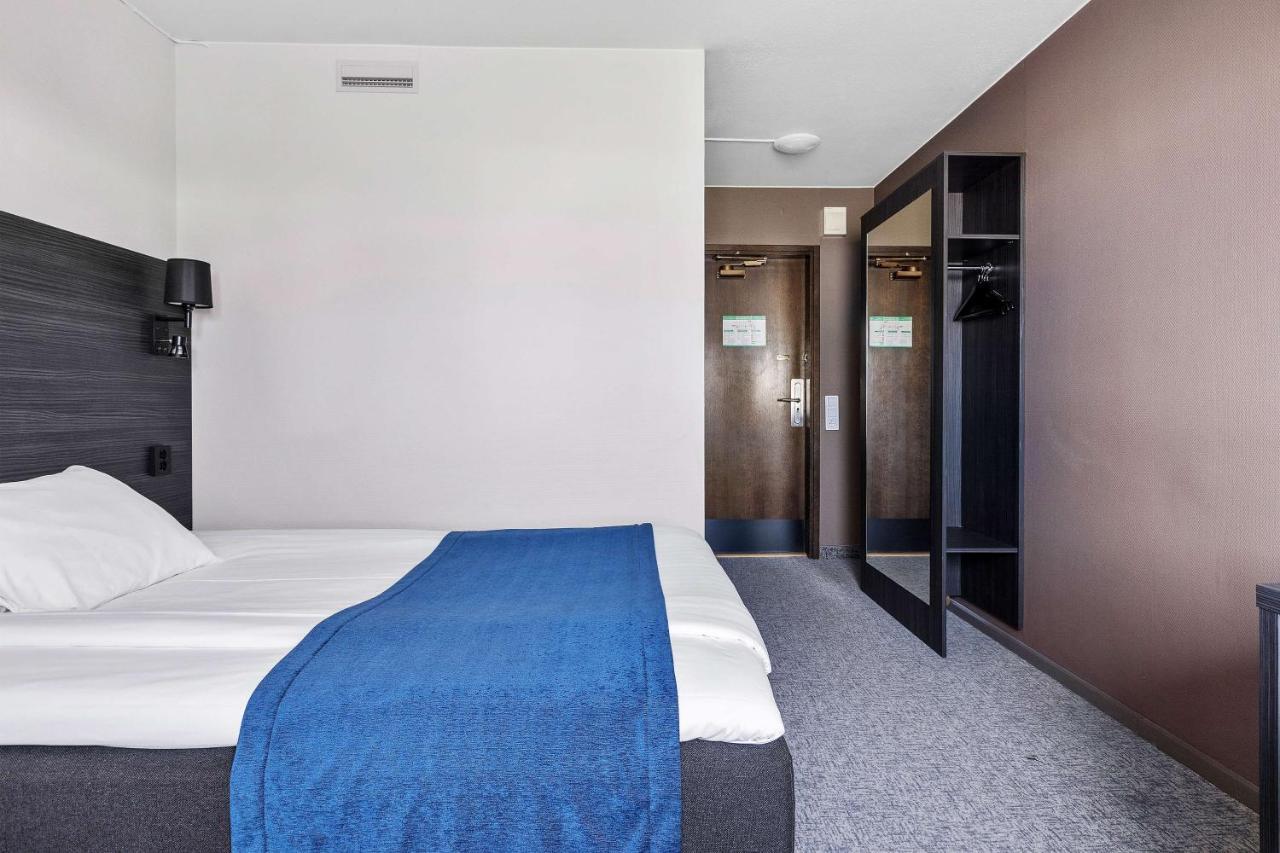 Best Western Hotel Scheele Köping Esterno foto